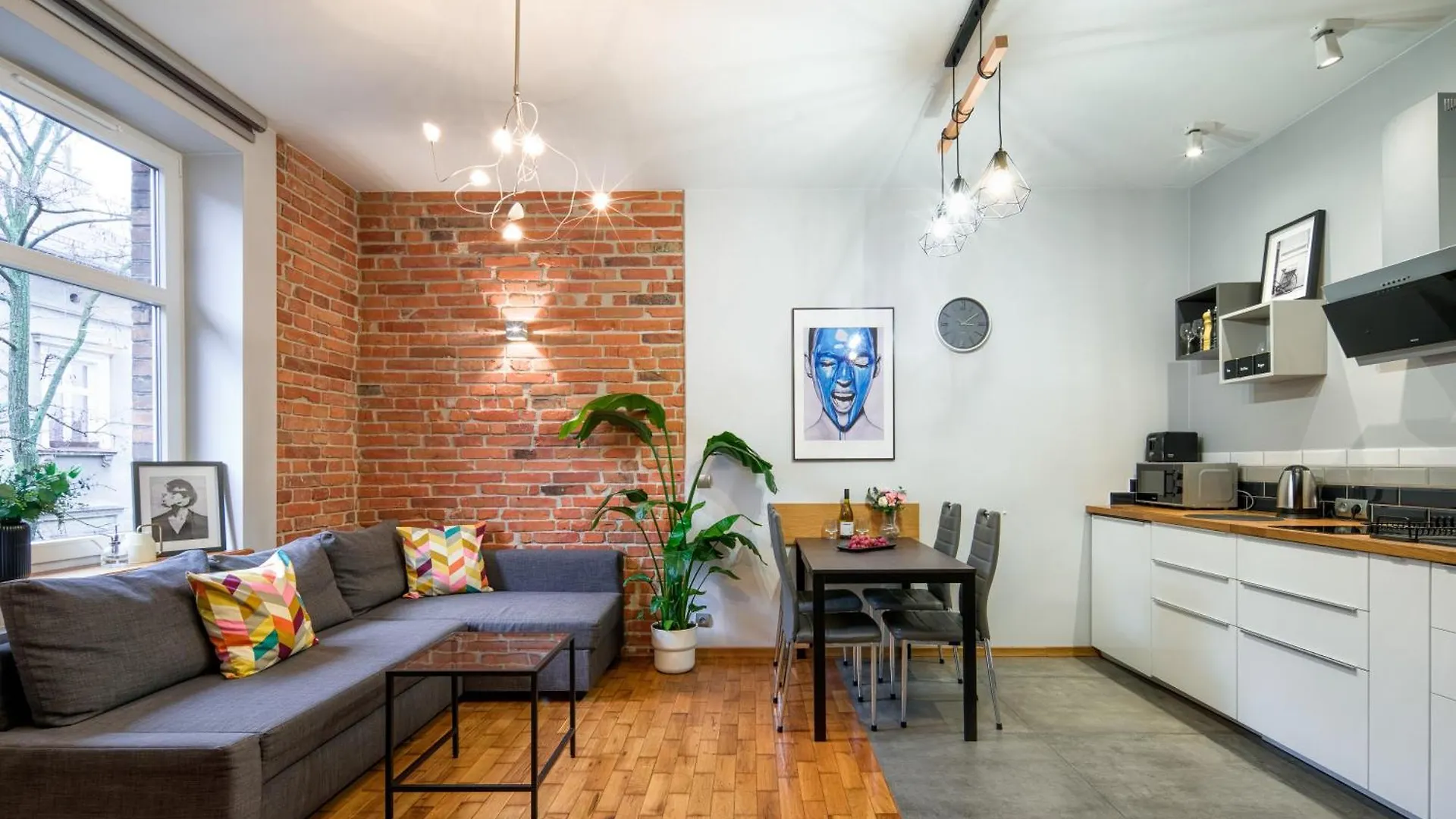 Discover Krakow Apartments - Lubicz St - Loft - Next To Main Station, Ac